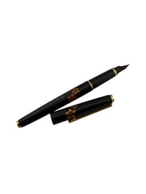 Vintage Pilot Makie Plum Blossoms Fountain Pen with 18K Gold Nib