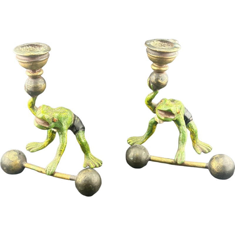 Pair Vintage Cast Iron Frog Candle Holders (1 of 3)