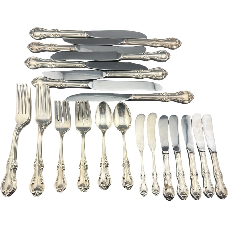 International Sterling Silver Flatware Set - Joan Of Arc - 39 Pieces (1 of 3)