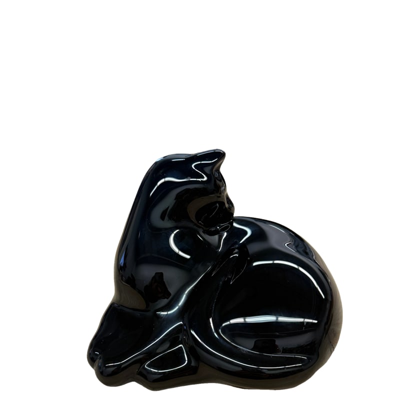 Baccarat Crystal Grooming Cat (1 of 5)