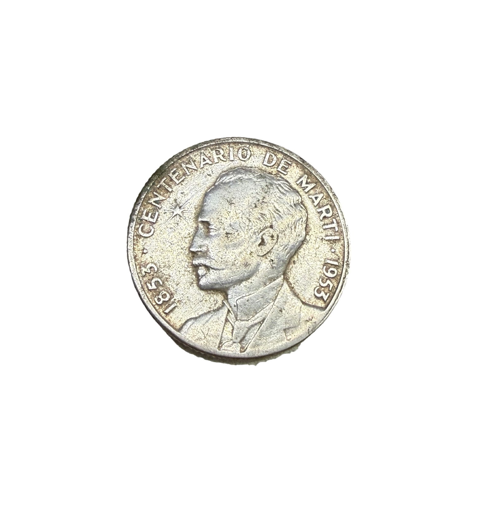 1953 Cuban Silver 25 Centavos: PLEASE READ: in house shipping within the US If you win this item, please select self arranged for in house shipping when paying invoice 1953 Cuban Silver 25 Centavos 6 grams about 1 inch