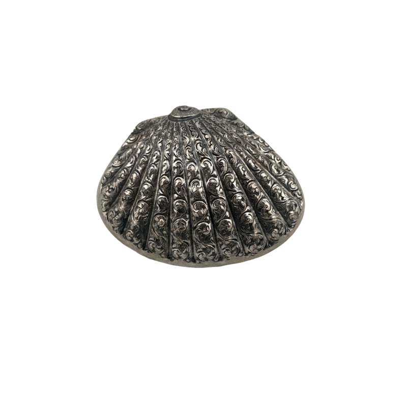 900 Coin Silver Clam Shell Storage Box (1 of 4)