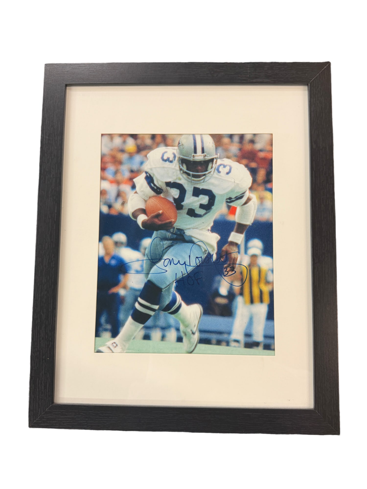 Autographed Tony Dorsett Dallas Cowboys Photograph: **OUT OF HOUSE SHIPPING Autographed Tony Dorsett Dallas Cowboys Photograph 15.75"L x 12.5"W This is an autographed photo of Tony Dorsett during his time as a running back for the Dallas Cowboys (1977-