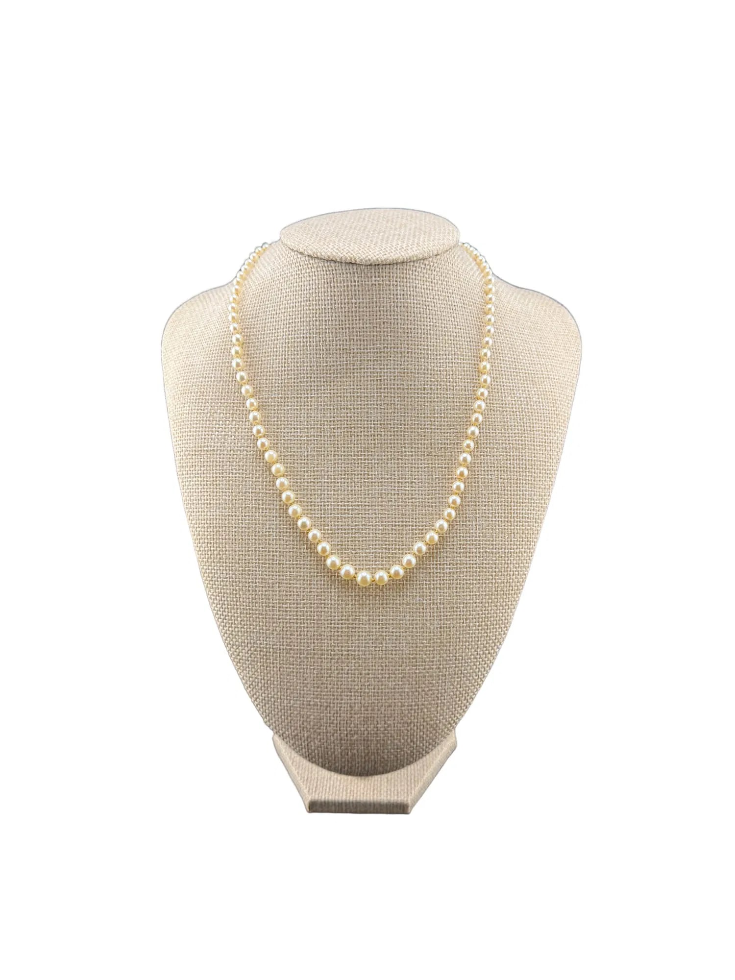 Majorica Graduated Pearl Necklace Marked 14K with Box (1 of 5)