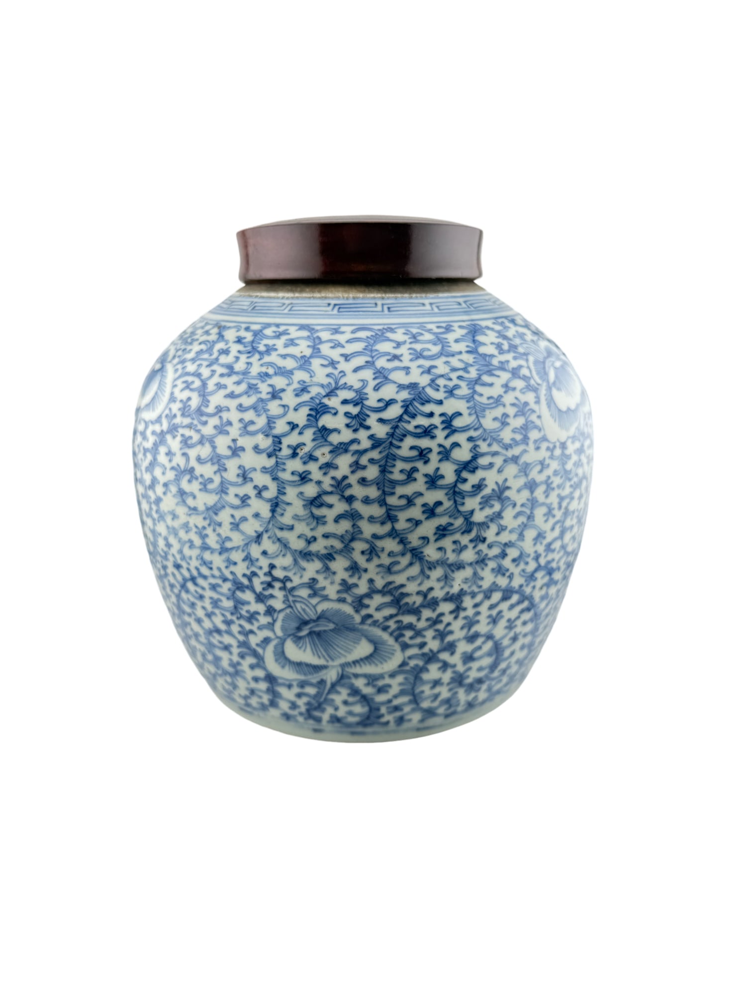 Chinese Chrysanthemum Porcelain Ginger Jar with Wooden Lid: PLEASE READ: in house shipping within the US If you win this item, please select self arranged for in house shipping when paying invoice Chinese Chrysanthemum Porcelain Ginger Jar with Wooden Lid abou