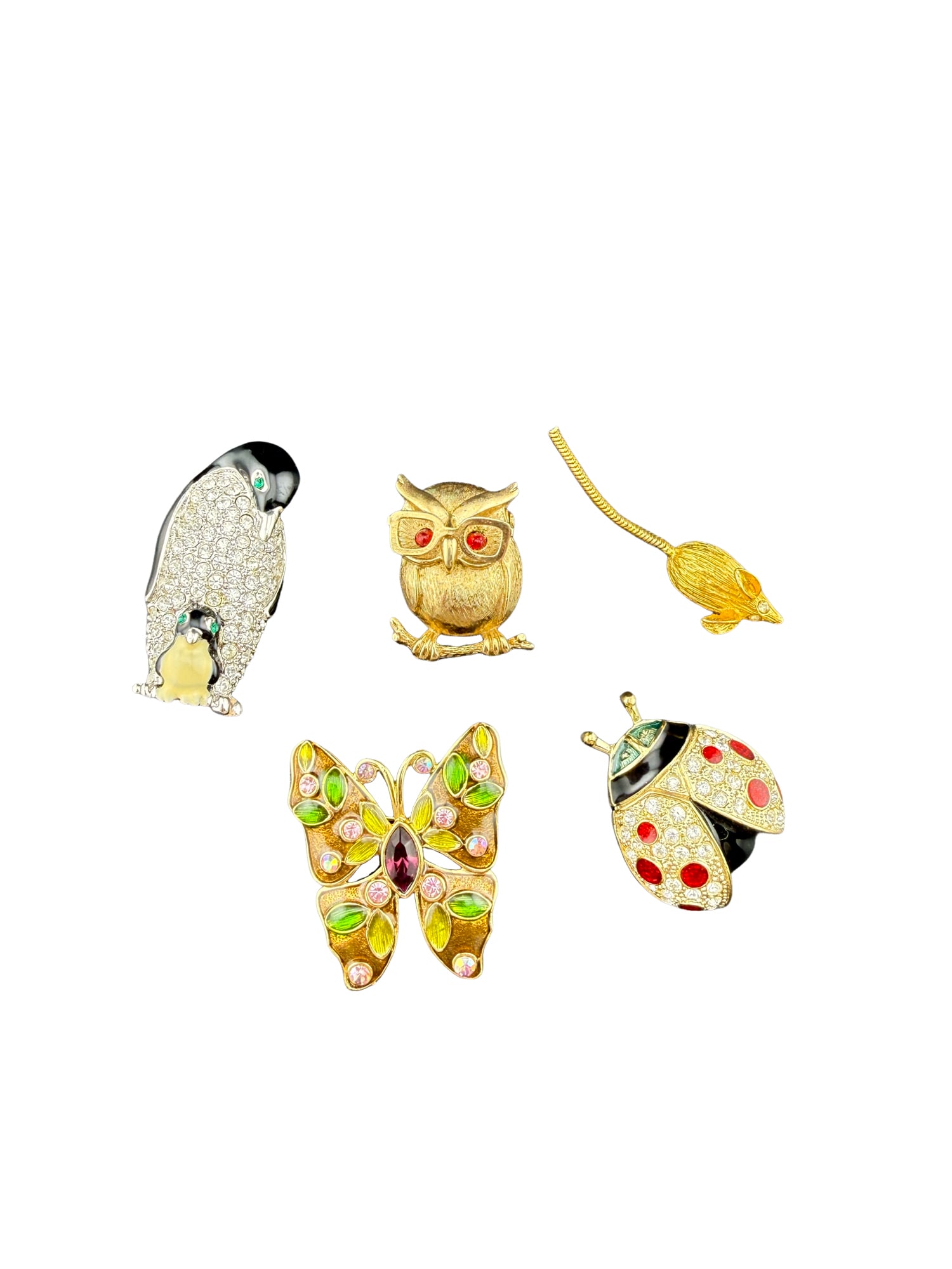 Fun Grouping of Animal and Insect Brooches: PLEASE READ: in house shipping within the US If you win this item, please select self arranged for in house shipping when paying invoice Fun Grouping of Animal and Insect Brooches Largest brooch: 2 in