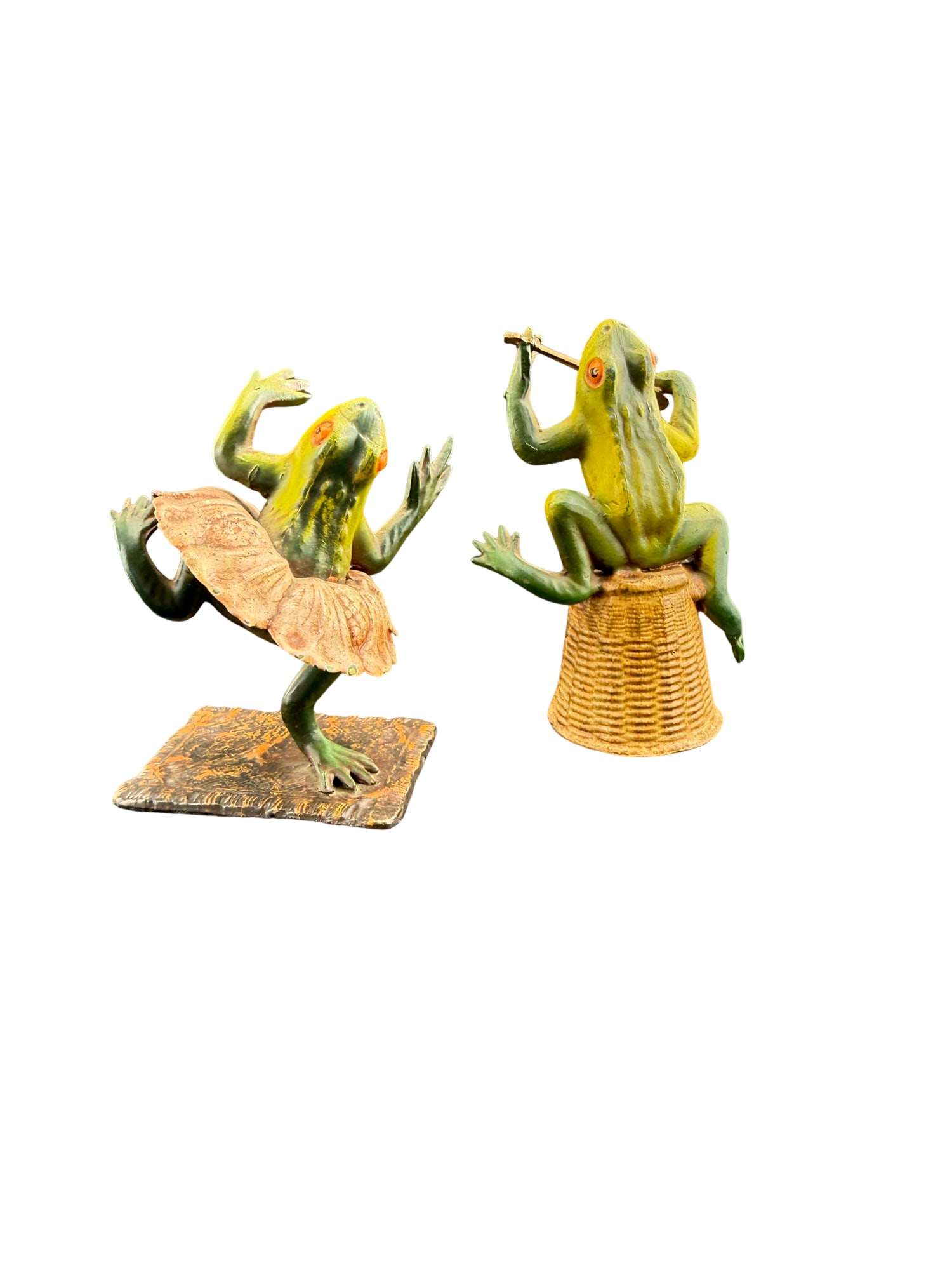 Petites Choses Set of 2 Frog Figurines: PLEASE READ: in house shipping within the US If you win this item, please select self arranged for in house shipping when paying invoice Petites Choses Set of 2 Frog Figurines about 4.5" height