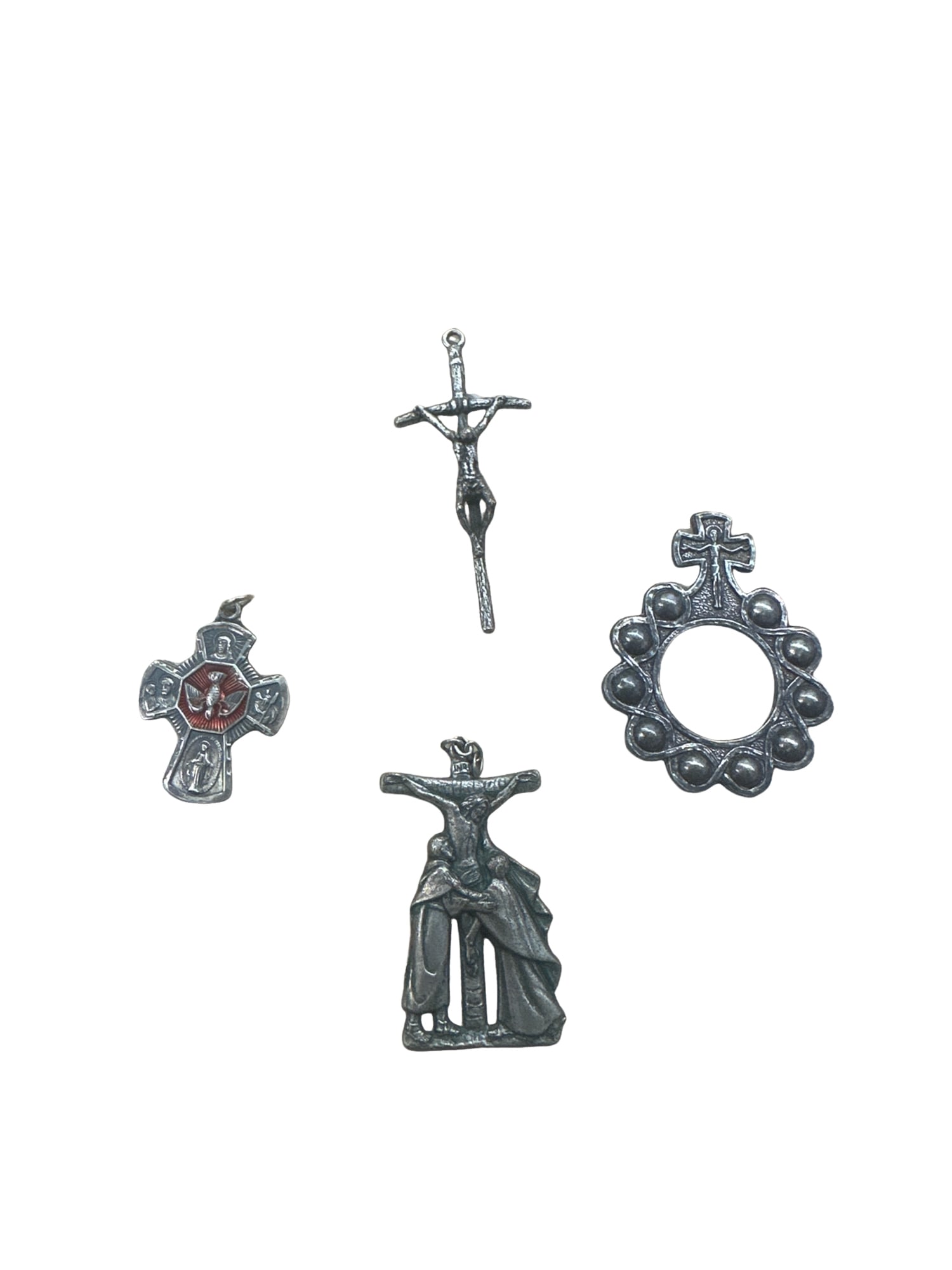 lot of religious items one sterling: PLEASE READ: in house shipping within the US If you win this item, please select self arranged for in house shipping when paying invoice lot of religious items sterling: 4.4 grams