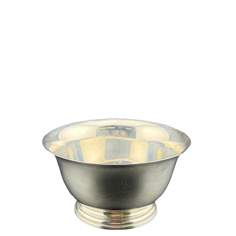 Sterling Silver - Reproduction of Paul Revere Bowl by Manchester: PLEASE READ: in house shipping within the US If you win this item, please select self arranged for in house shipping when paying invoice 2.5"H x 4.25" 101.6 grams