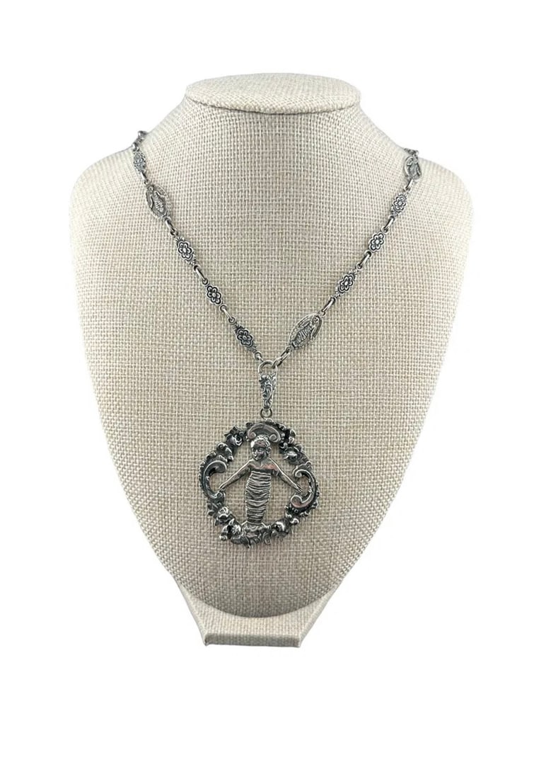 Vintage 800 Sterling Silver Della Robbia Swaddled Infant Baby Pendant on Chain: PLEASE READ: in house shipping within the US If you win this item, please select self arranged for in house shipping when paying invoice Vintage 800 sterling silver Della Robbia Swaddled Infant Baby P