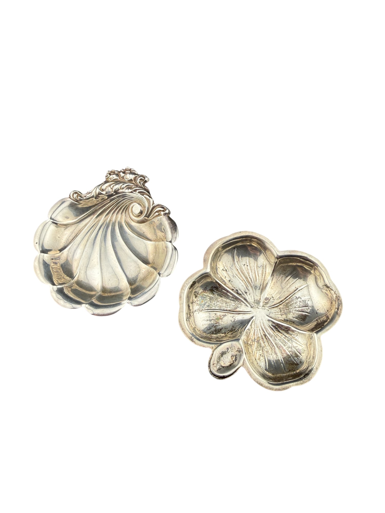 Sterling Silver Nut Dishes - Lenox Silver Inc. and Lunt Sterling: PLEASE READ: in house shipping within the US If you win this item, please select self arranged for in house shipping when paying invoice Sterling Silver Nut Dishes - Lenox Silver Inc. and Lunt Sterlin