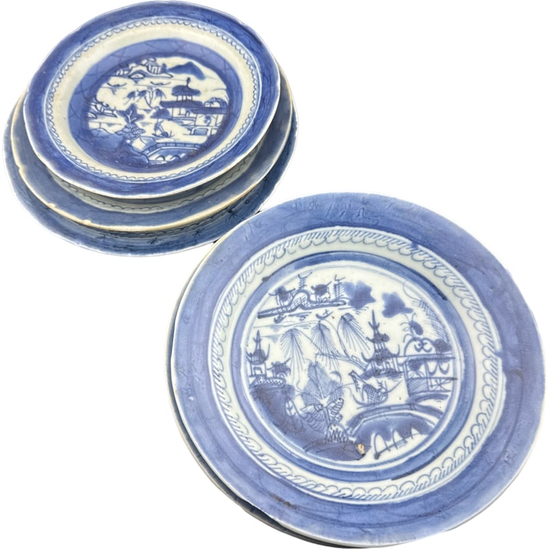 Antique Set of 5 Chinese Canton Blue and White Porcelain Plates: PLEASE READ: in house shipping within the US If you win this item, please select self arranged for in house shipping when paying invoice Set of 5 Chinese Canton Blue and White Porcelain Plates smalles