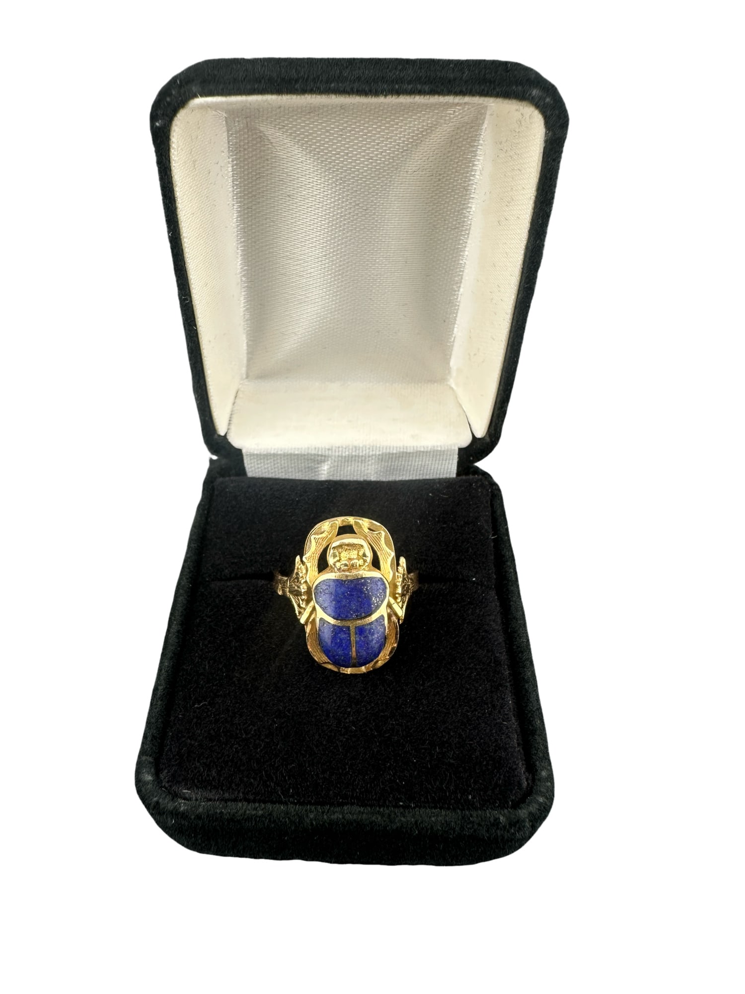 Vintage 18K Gold Lapis Lazuli Egyptian Scarab Ring: PLEASE READ:in house shipping within the USIf you win this item, please select self arranged for in house shipping when paying invoice A striking vintage 18K yellow gold ring inspired by ancient Egypt