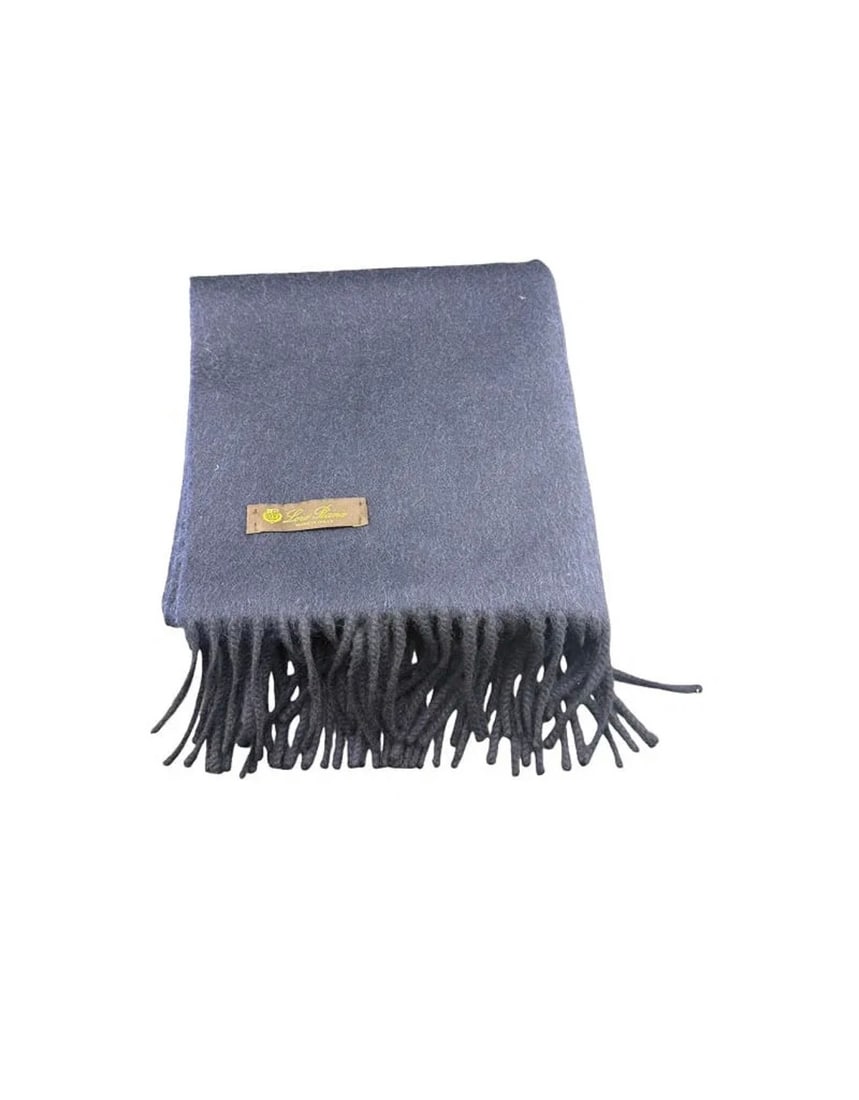 Loro Piana 100% Cashmere Scarf Navy - Made in Italy: PLEASE READ: in house shipping within the US If you win this item, please select self arranged for in house shipping when paying invoice Loro Piana 100% Cashmere Scarf Navy - Made in Italy 73"L x 17"W