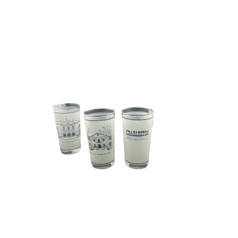 Vintage Charleston South Carolina Tourist Frosted Collectible Glasses Set of 3: PLEASE READ:In house shipping within the US.If you win this item, please select self arranged for in house shipping when paying invoice Vintage Charleston South Carolina Tourist FrostedCollectible