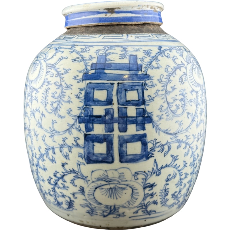 Chinese Blue and White Porcelain Ginger Jar With Cover: PLEASE READ: in house shipping within the US If you win this item, please select self arranged for inhouse shipping when paying invoice Chinese Blue and White Porcelain Ginger Jar With Cover 9.5"H x
