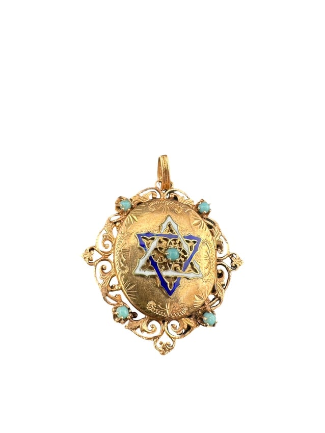 14k and Enamel Star of David (Magen David) Locket: PLEASE READ: in house shipping within the US If you win this item, please select self arranged for inhouse shipping when paying invoice stunning 14k and enamel Star of David (Magen David) locket 2"lx1