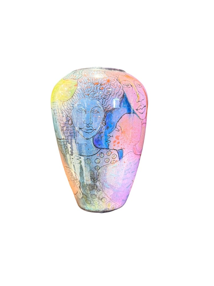 Dudley Vaccianna 1990 Hand Painted Faces Art Glass Vase: PLEASE READ: in house shipping within the US If you win this item, please select self arranged for inhouse shipping when paying invoice Dudley Vaccianna 1990 Hand Painted Faces Art Glass Vase 8"H x