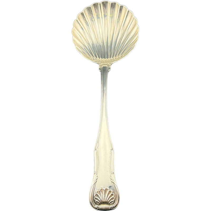 King By Kirk & Sons Sterling Silver Berry Spoon with Shell Bowl: PLEASE READ: in house shipping within the US If you win this item, please select self arranged for in house shipping when paying invoice 9.5"L 125 grams