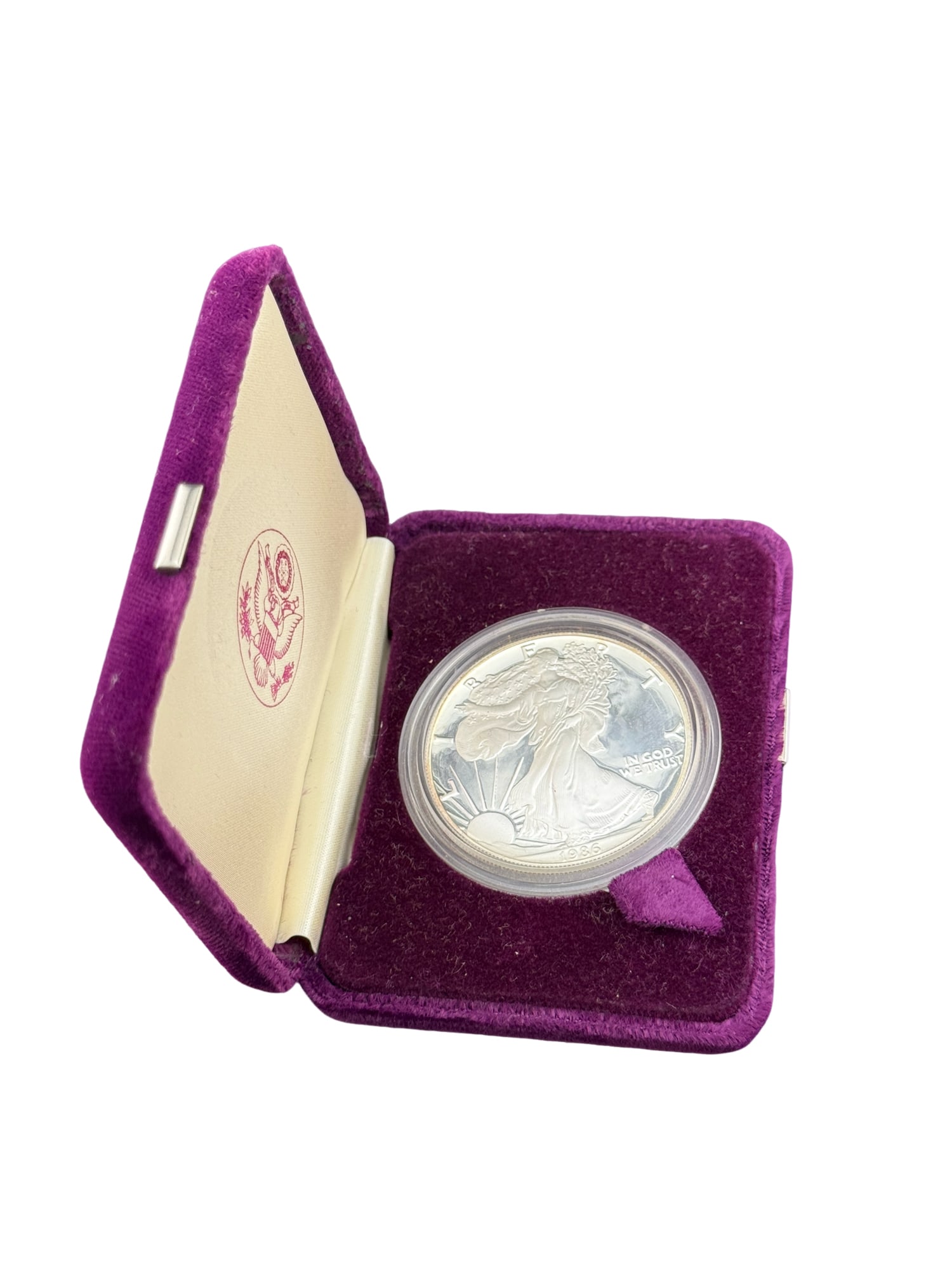 1986 Silver Liberty One Dollar Coin - S Mint with COA: PLEASE READ: in house shipping within the US If you win this item, please select self arranged for in house shipping when paying invoice 1986 Silver Liberty One Dollar Coin - S Mint with COA 2" 40 gra