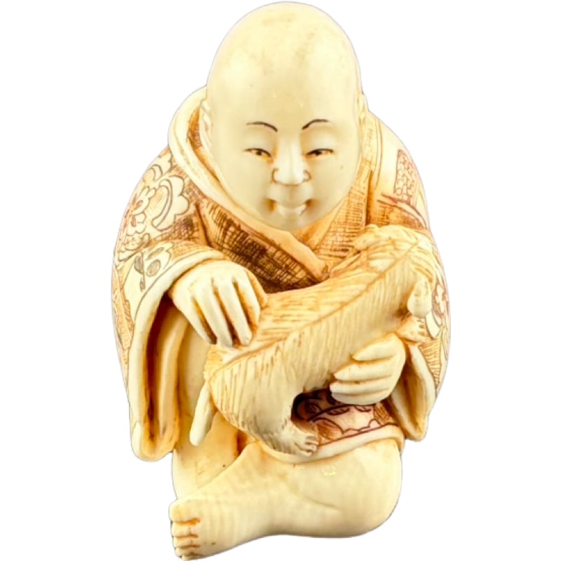 Antique Japanese Carved Netsuke Figure: PLEASE READ:in house shipping within the US If you win this item, please select self arranged for in house shipping when paying invoice Antique Japanese Carved Netsuke Figure 4cm x 6cm