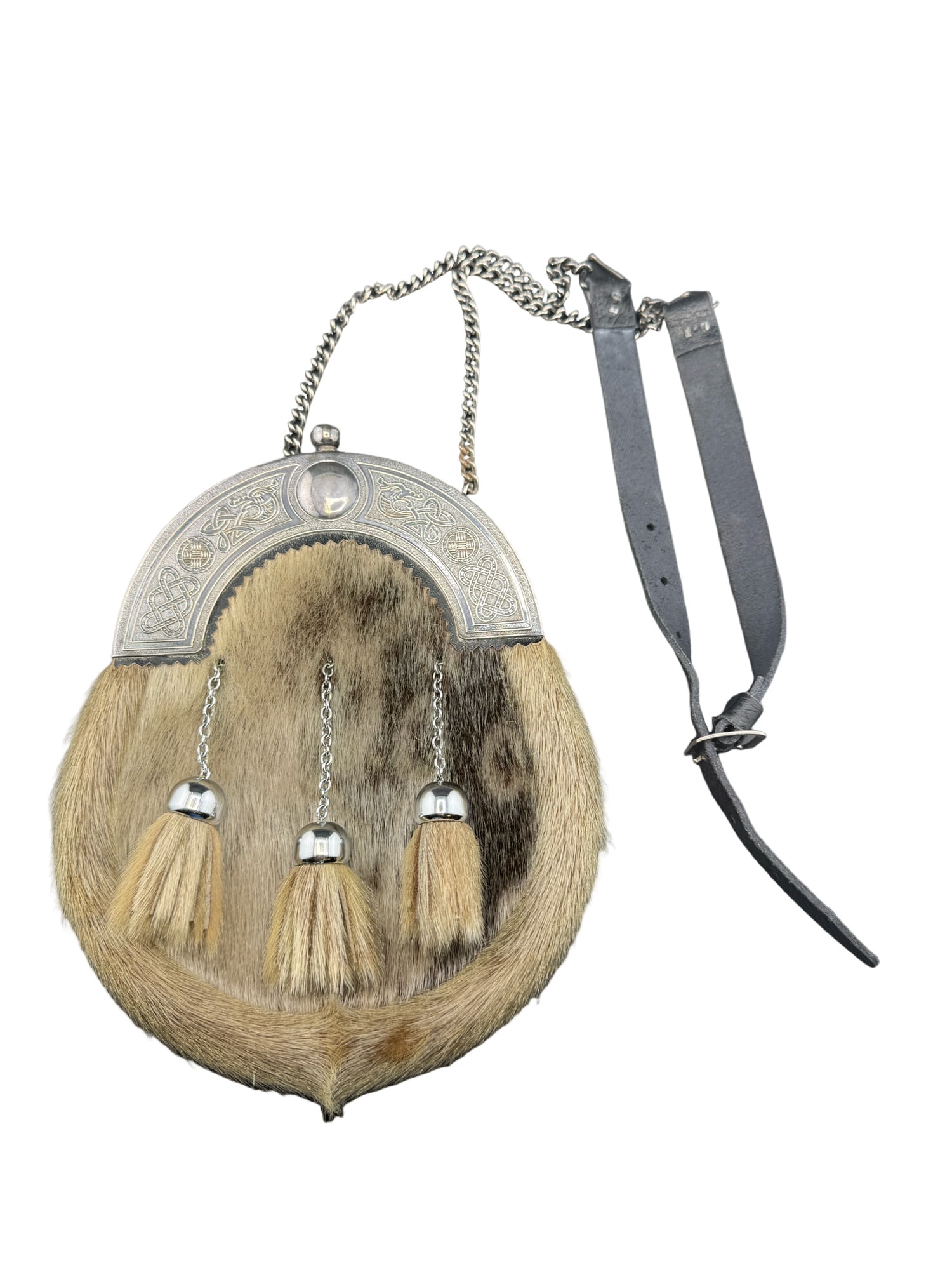 Vintage Rabbit Fur Sporran with Engraved Silver Cantle: PLEASE READ: in house shipping within the US If you win this item, please select self arranged for in house shipping when paying invoice. Rabbit Fur Sporran with Engraved Silver Cantle 9.5"L x 7.5"W 2