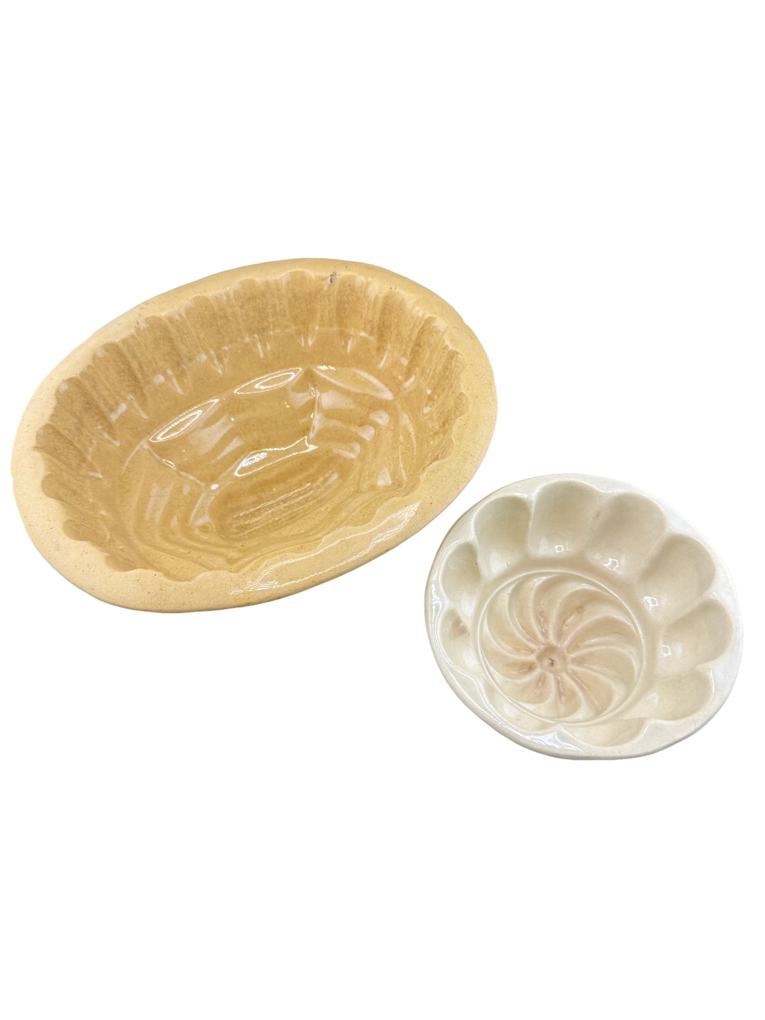 Antique Yellow Ware Pudding/Jello Molds - Set of 2 (1 of 8)
