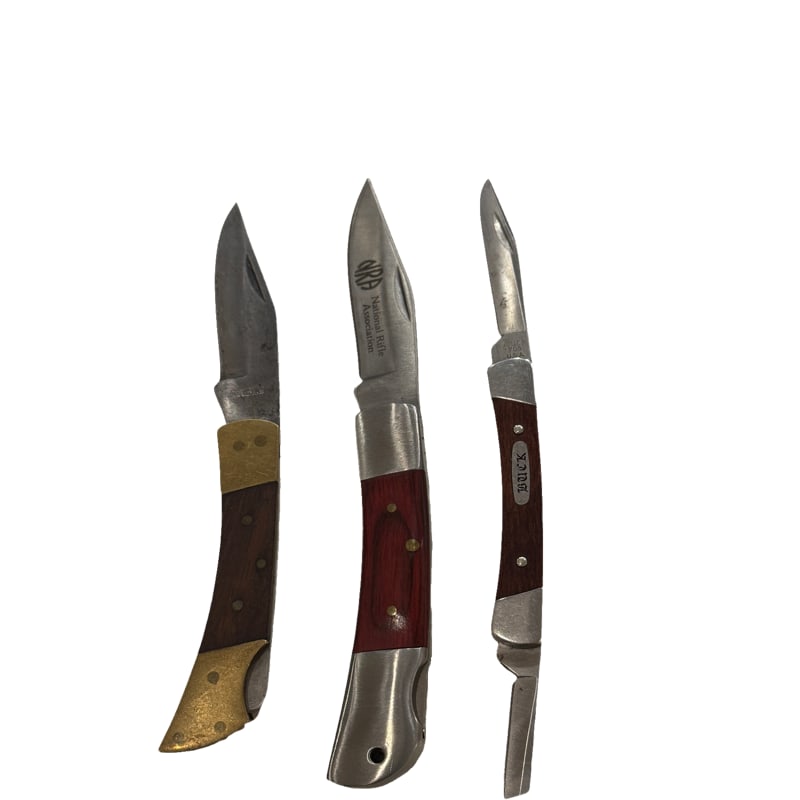 Vintage Pocket Knives - Pakistan, NRA and Buck: PLEASE READ: in house shipping within the US If you win this item, please select self arranged for in house shipping when paying invoice closed Pakistan: 3" closed NRA: 3.25" closed buck: 2.75" From t