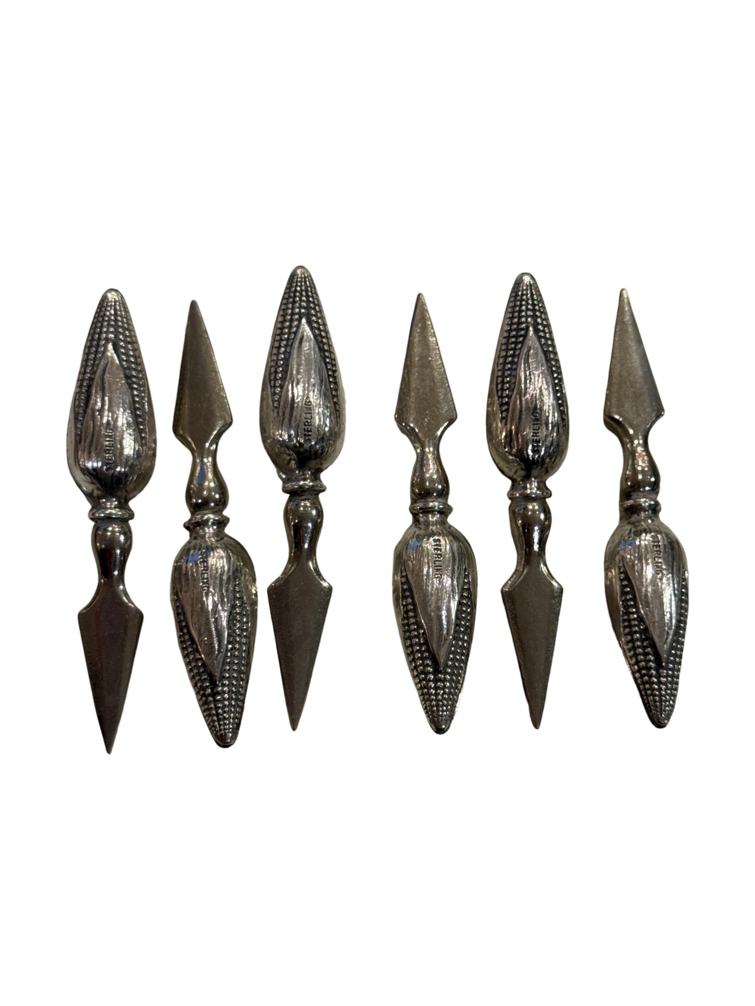 Sterling Silver Detailed Corn on the Cobb Holders - Set of 6: PLEASE READ: in house shipping within the US If you win this item, please select self arranged for in house shipping when paying invoice. Sterling Silver Detailed Corn on the Cobb Holders - Set of 6