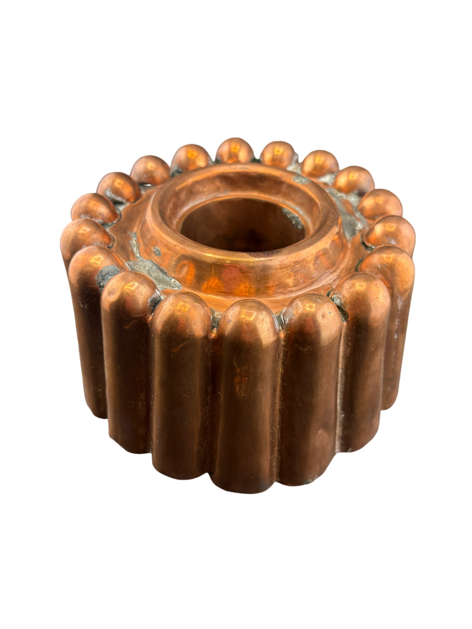 Late 19th Century Copper Jelly/Pudding Mold: PLEASE READ:in house shipping within the US. If you win this item, please select self arranged for in house shipping when paying invoice. Approx. 6.75" Diameter, 3.5" Height From the Charleston Estate