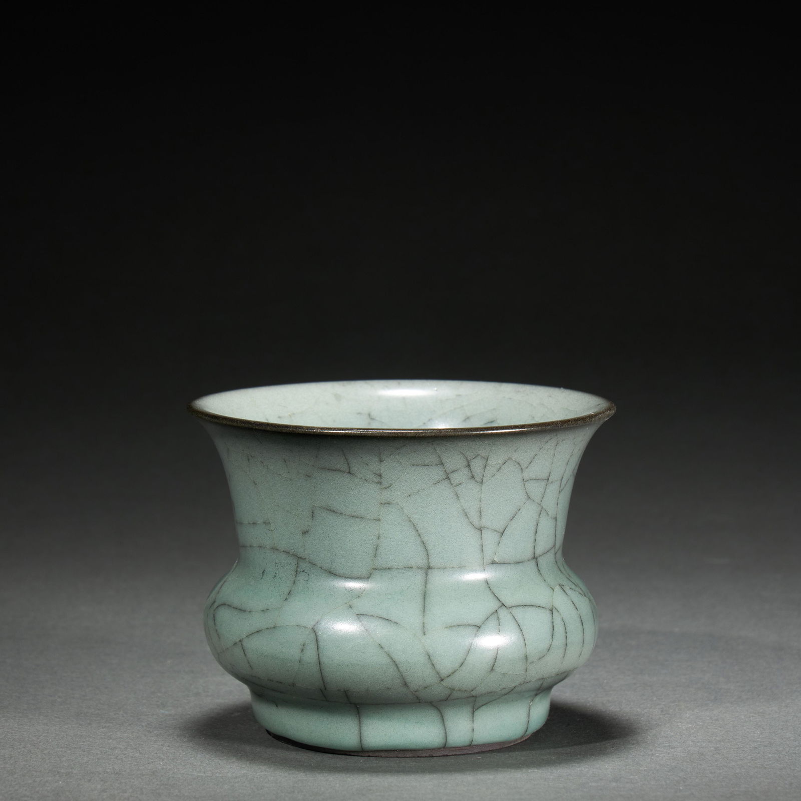 "Ge Kiln" Porcelain Vase (1 of 5)