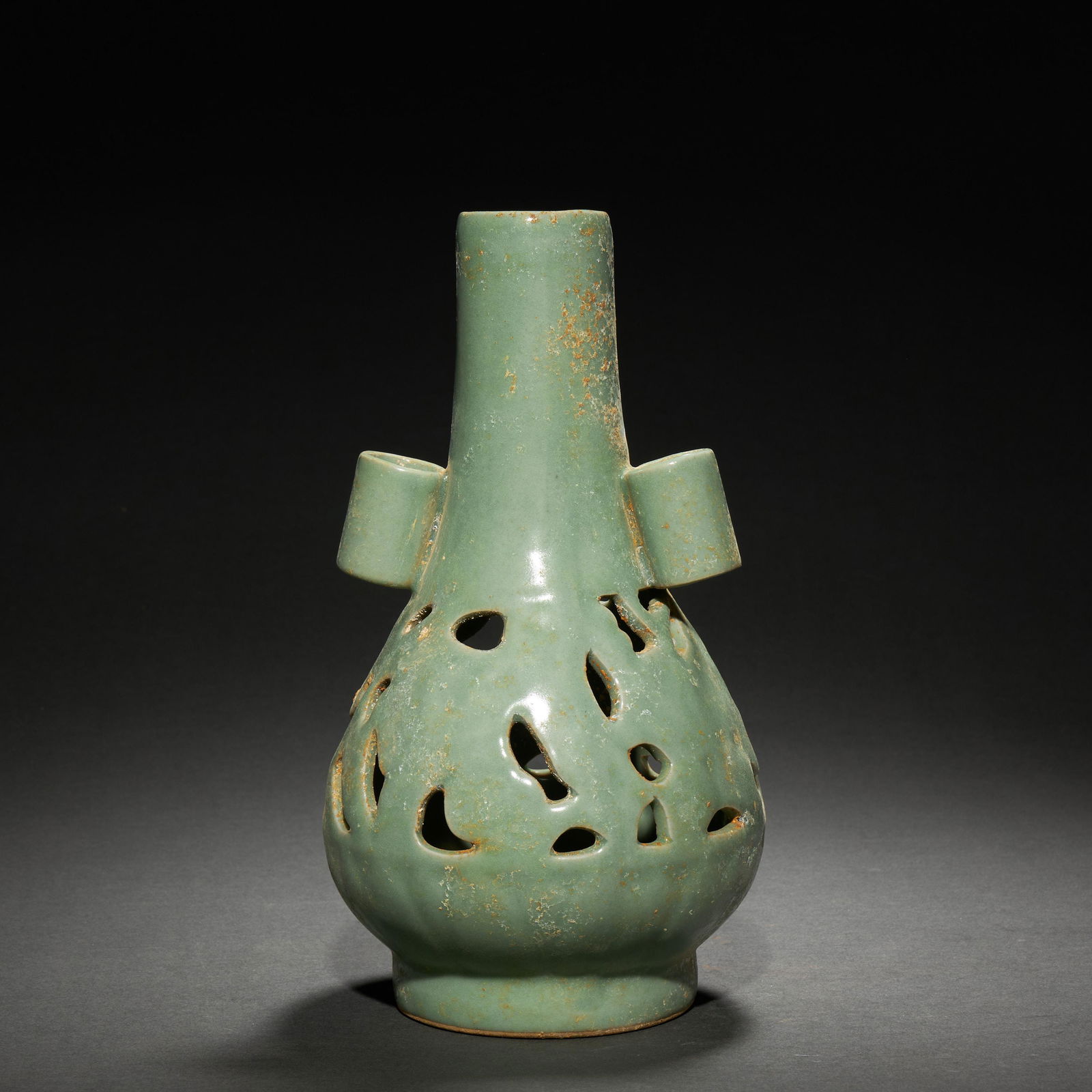 Longquan kiln double ear bottle (1 of 5)
