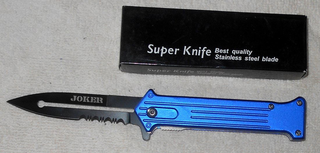 Super Knife (1 of 2)