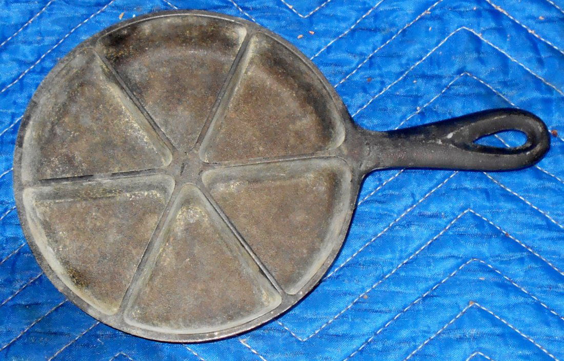 Cornbread Skillet (1 of 3)