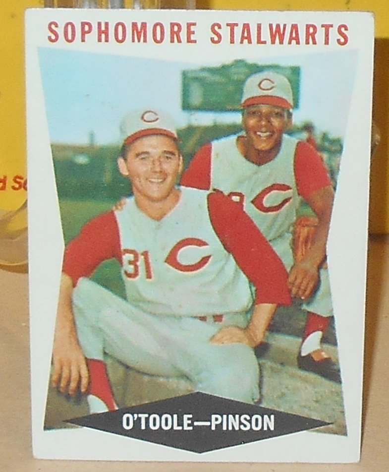 1960 Topps Sophomore Stalwarts: #32, O'Toole-Pinson, see photos.