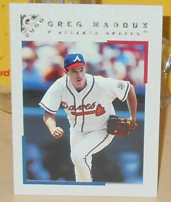2000 Topps Gallery Greg Maddux: #84, see photos.