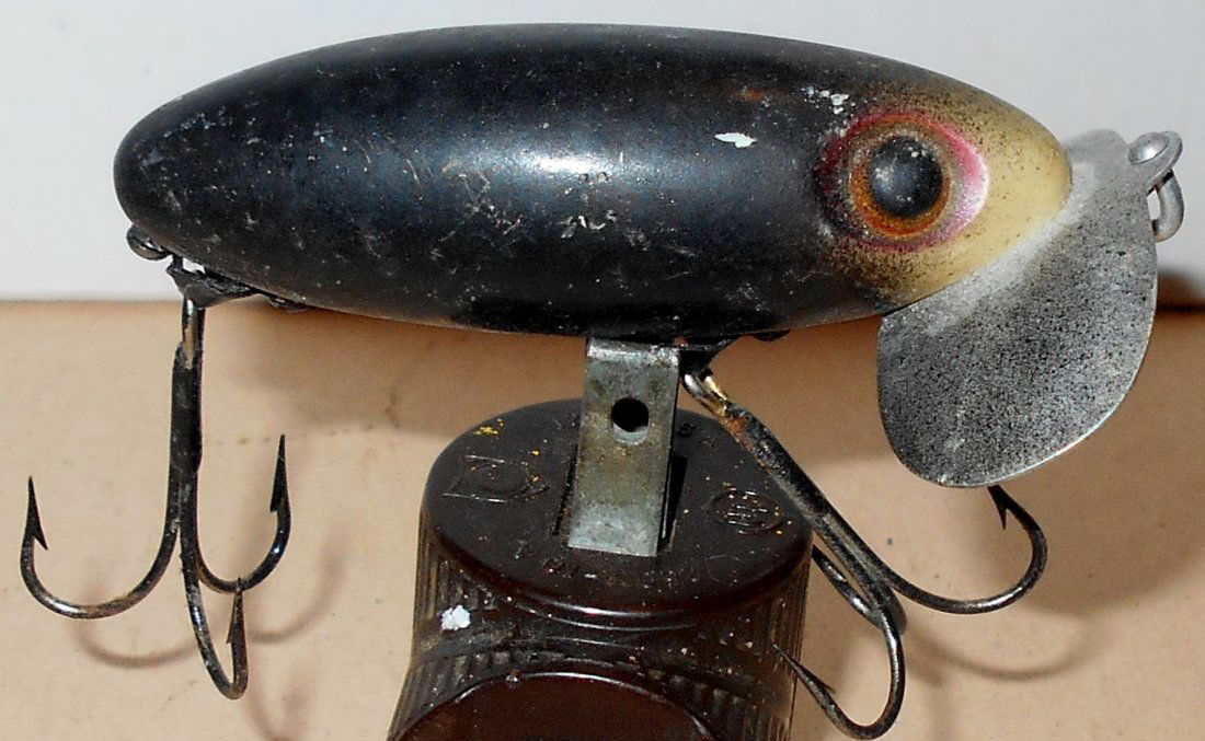Jitter Bug Fishing Lure: Fred Arbogast lure, used see photos.