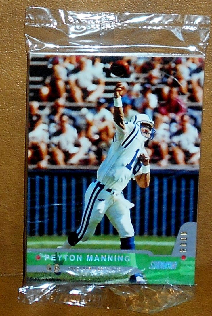 2000 Stadium Club Pre-production Football Pack: Peyton Manning front, Ed McCaffrey back, see photos.