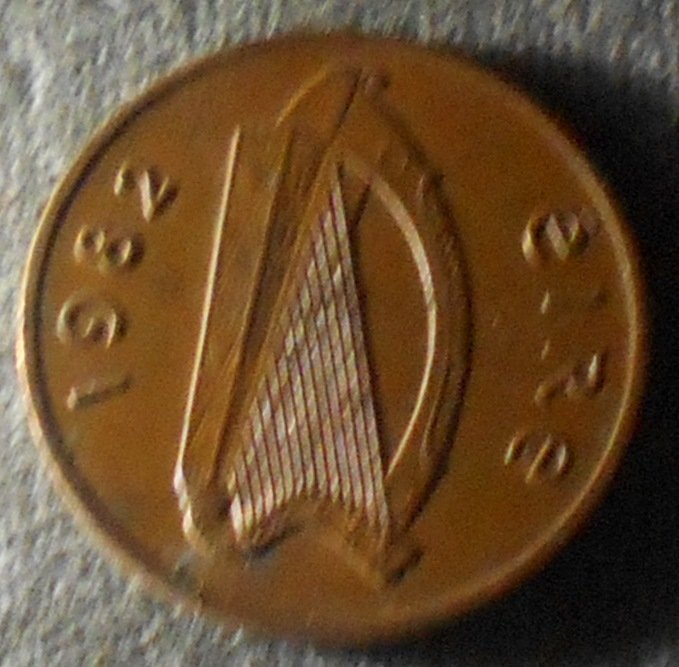 1982 Eire: 1 P, see photos.