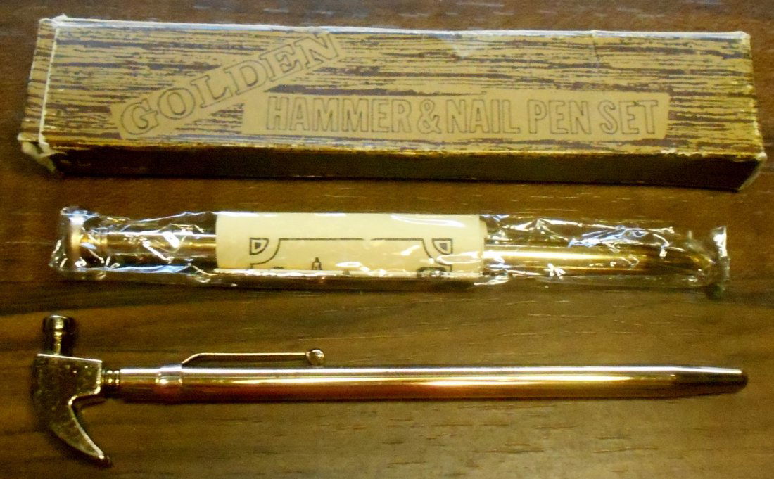 Pen Set: Golden Hammer & Nail pen set, with box, see photos.