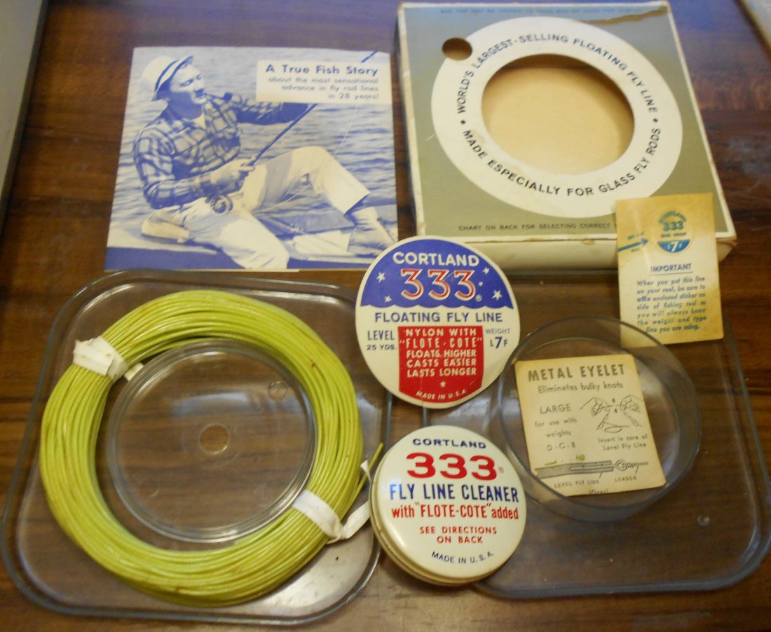 Fly Line: Cortland 333 Fly line, paperwork, line cleaner tin, in box, see photos.