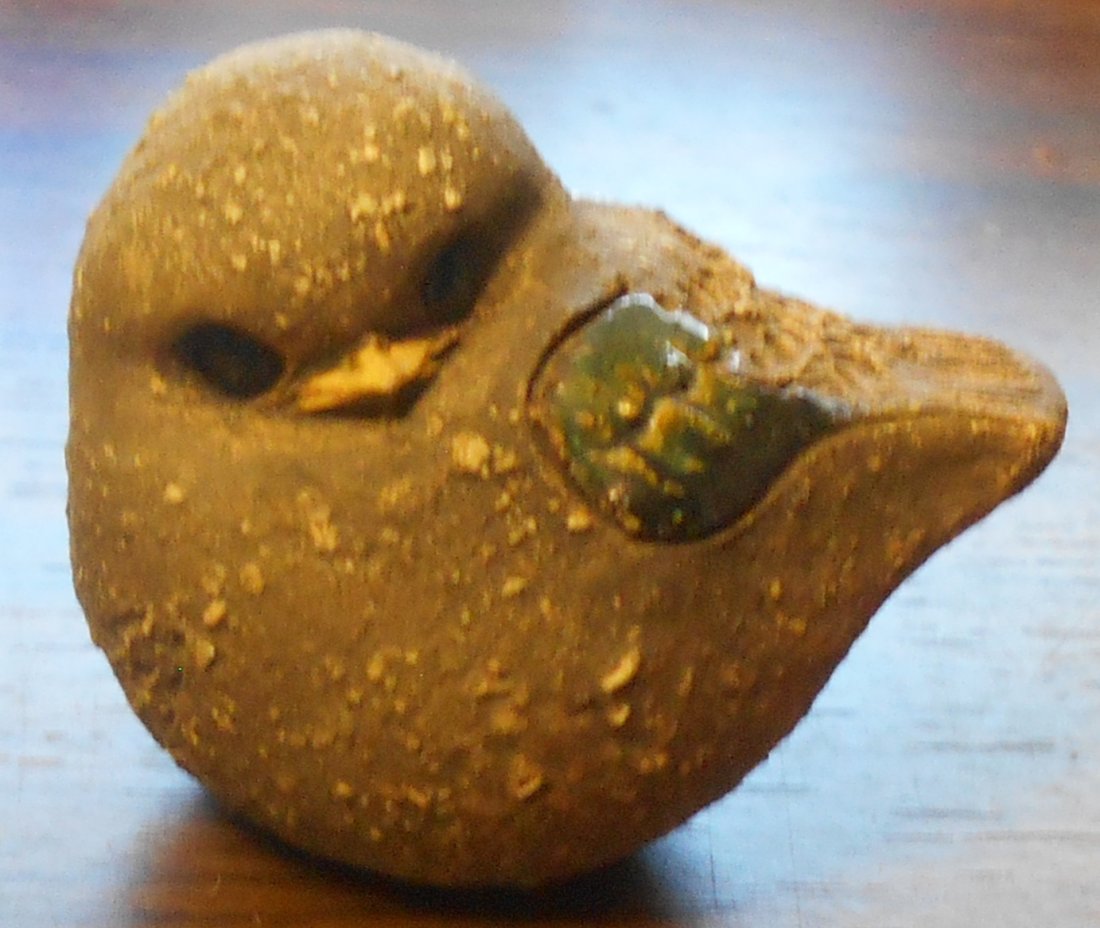 Small Bird: Stone or pottery bird figure, see photos.