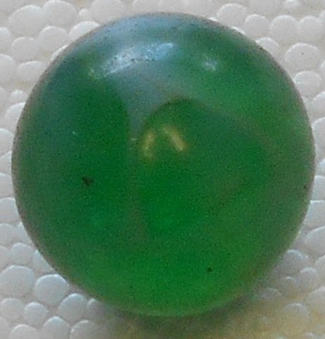 White and Green Marble: Nice two color marble, see photos.