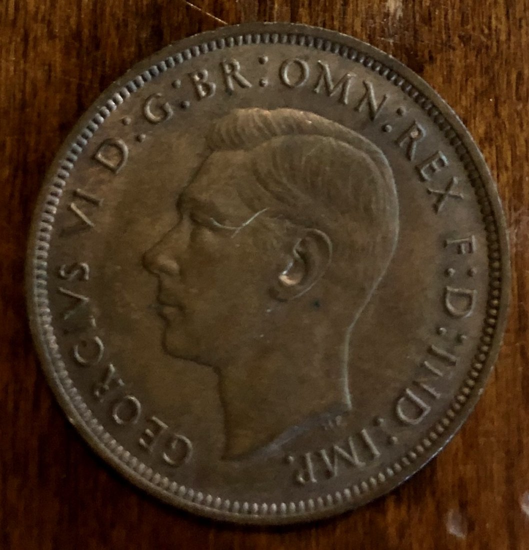 England 1940: WWII era coin, one penny, see photos.