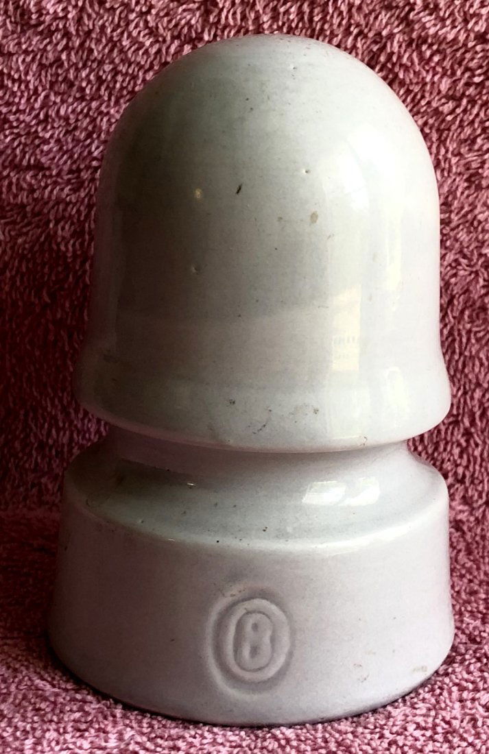 Insulator: Porcelain Ohio Brass insulator, see photos.