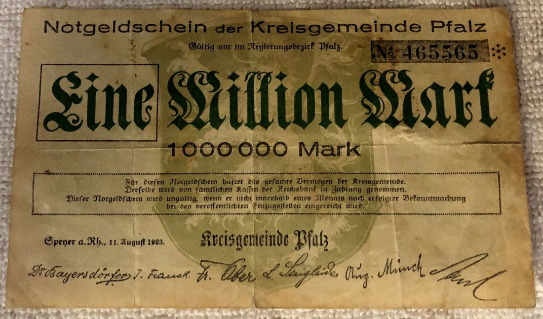 Million Mark: 1923 Million Mark, see photos.