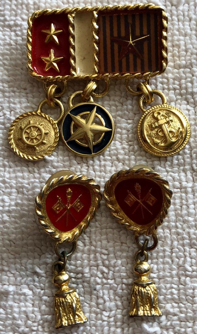 Robert Rose: Pin and earrings, both marked, see photos.