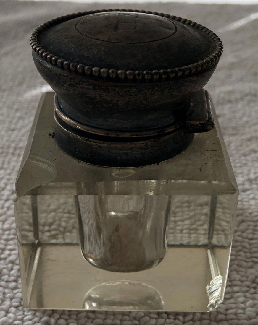 Ink Well: Sterling flip top, see photos.