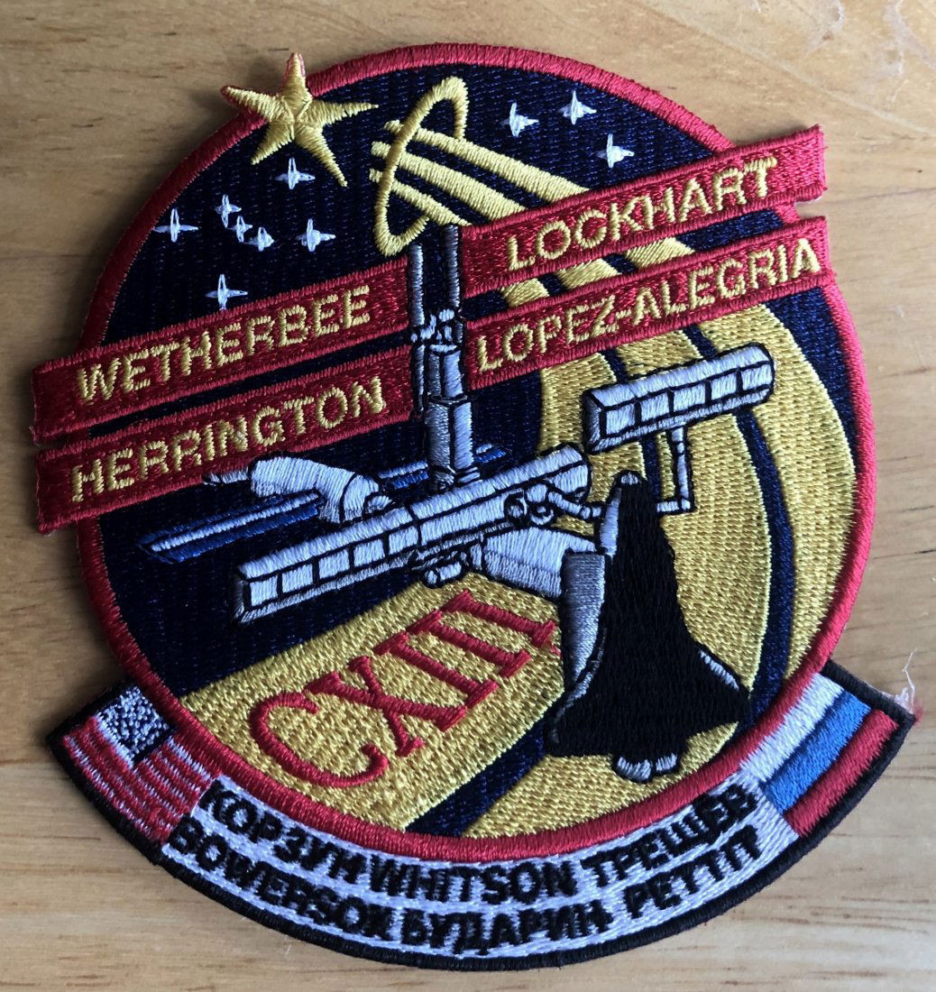 Space Patch: Unused patch with crew members names, see photos.