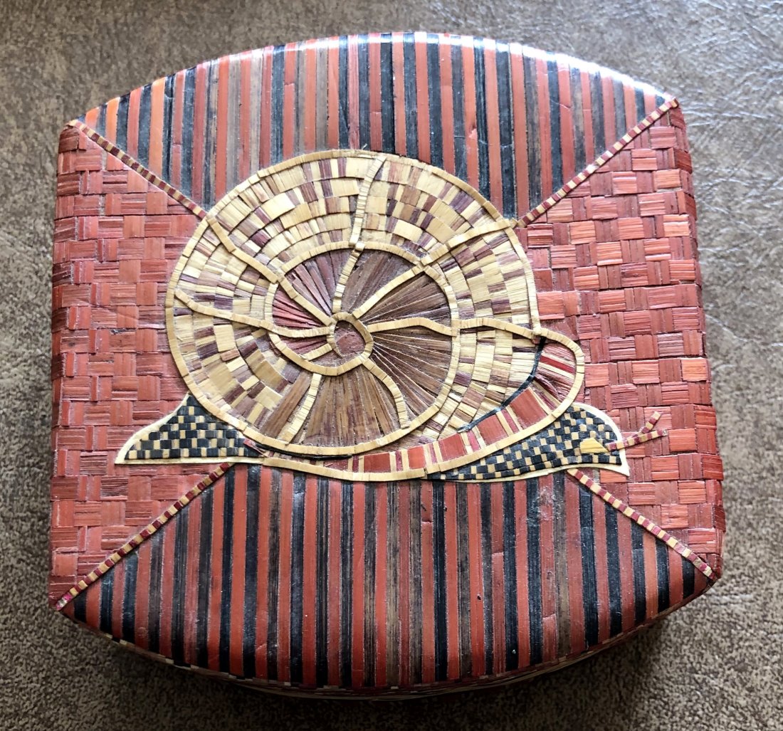 Trinket Box: Trinket box.